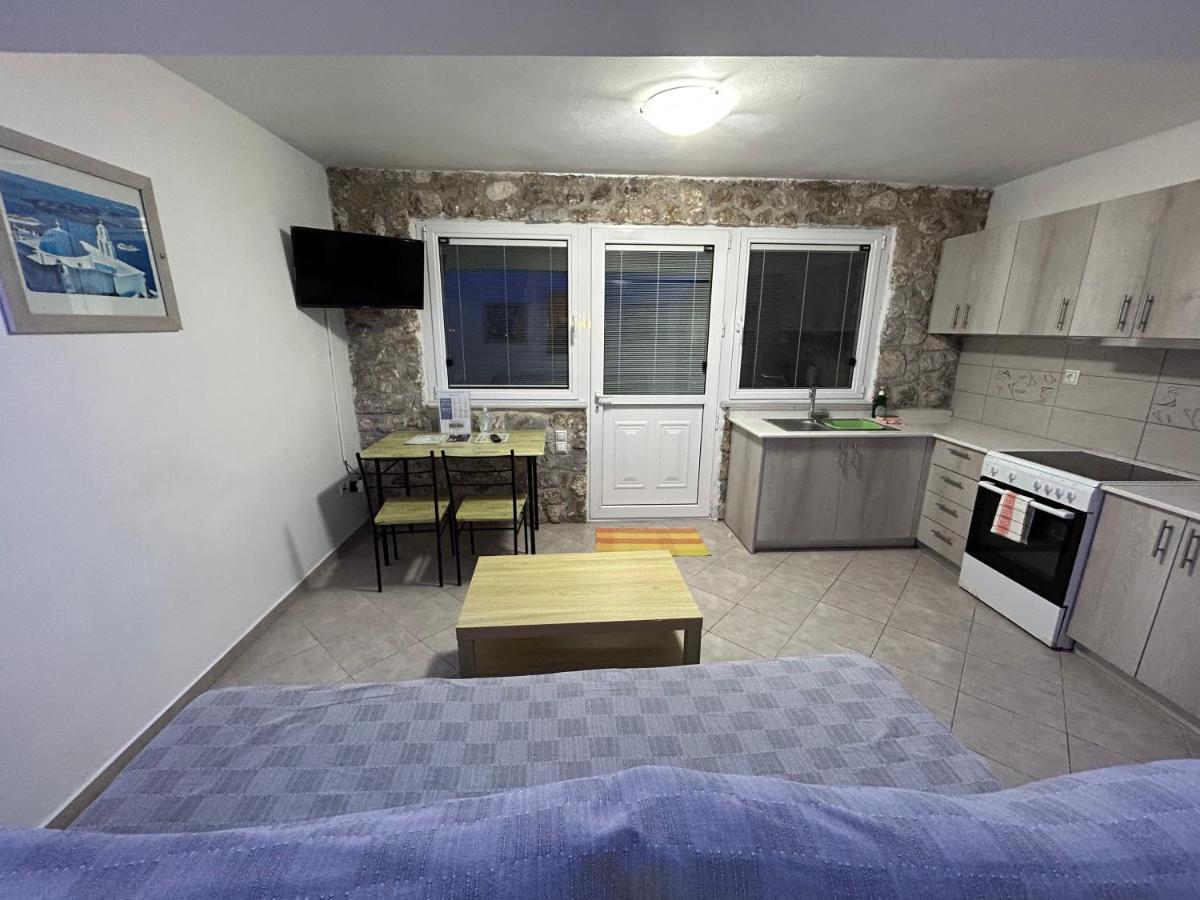 Aroma Cavas Appartement Pýrgos Buitenkant foto