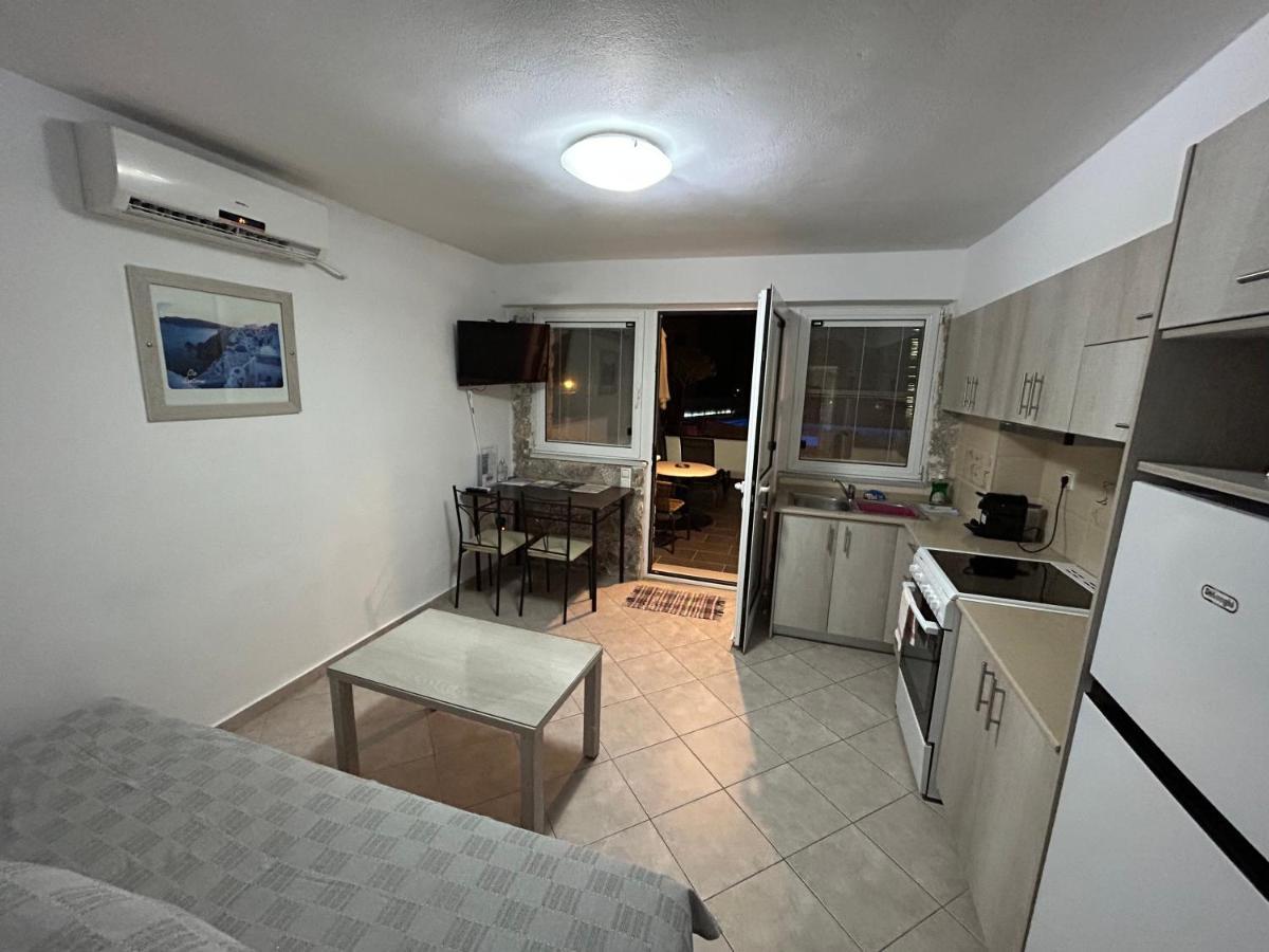 Aroma Cavas Appartement Pýrgos Buitenkant foto